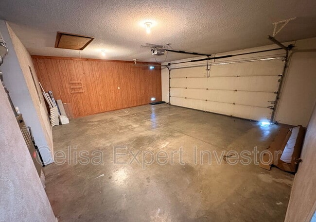 Building Photo - 3236 Bluefield Pl