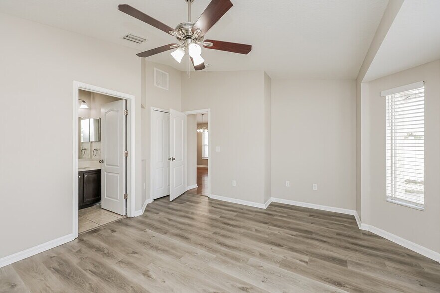 Building Photo - 12724 Evington Point Dr