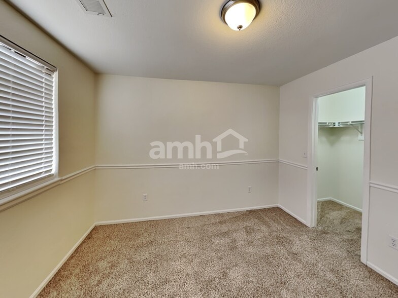 Building Photo - 19751 E 58th Pl