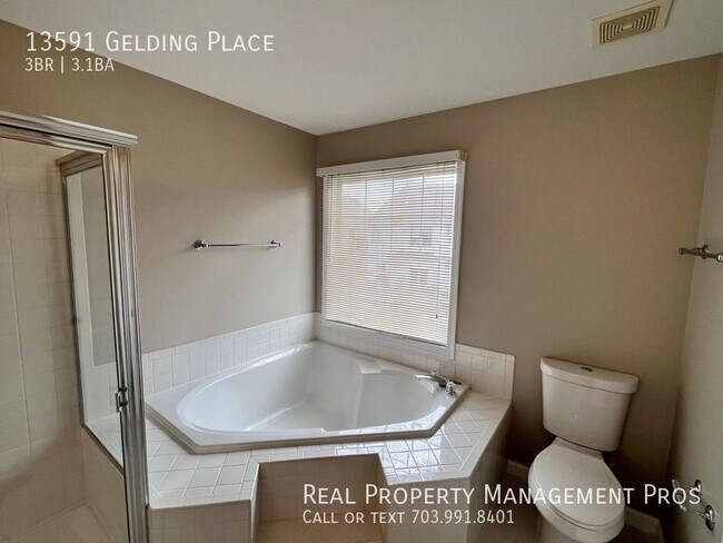 Building Photo - 13591 Gelding Pl