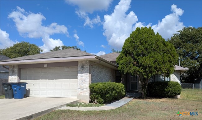 Primary Photo - 1428 Devin Dr