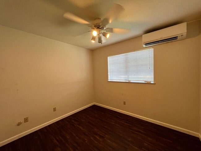 Building Photo - For Rent - [Parkglen at Waikele] 94-612 Lu...