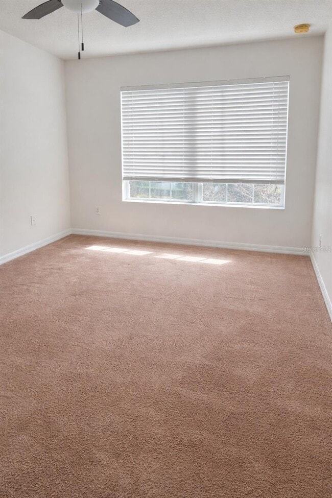 Building Photo - 1525 Cloverbay Ln