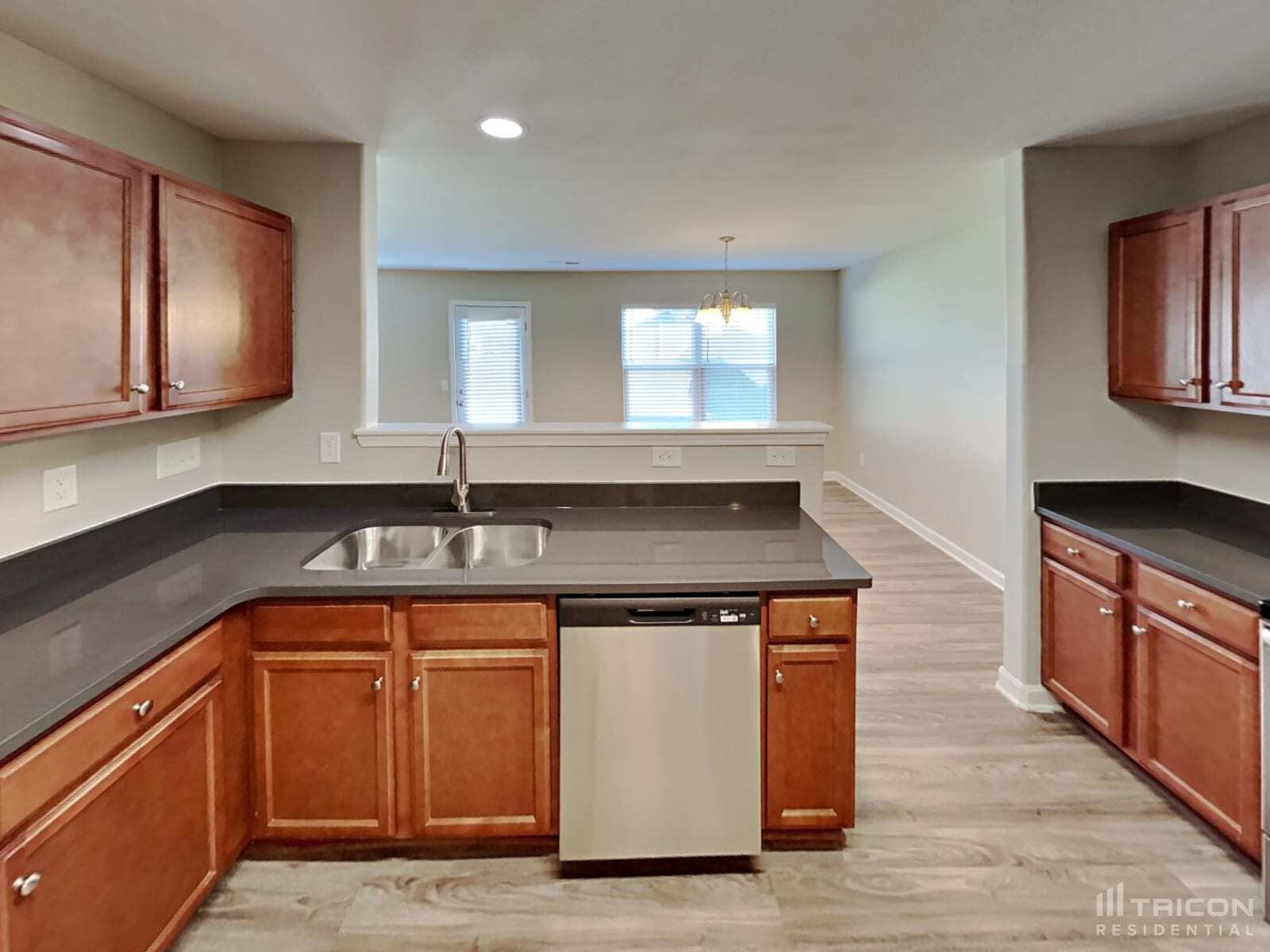 Building Photo - 3418 Anita Glen Dr