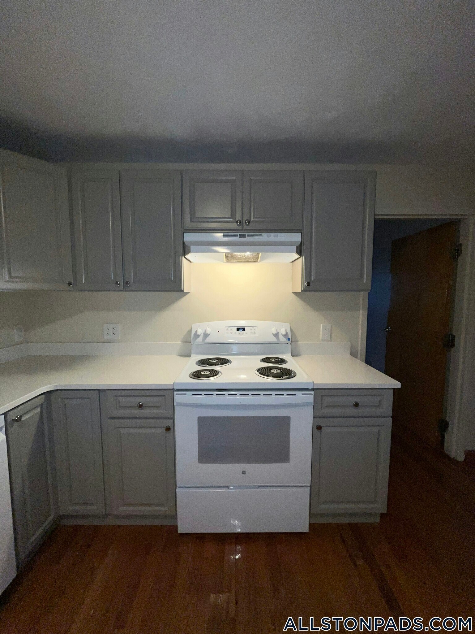 Building Photo - 1110 Commonwealth Ave