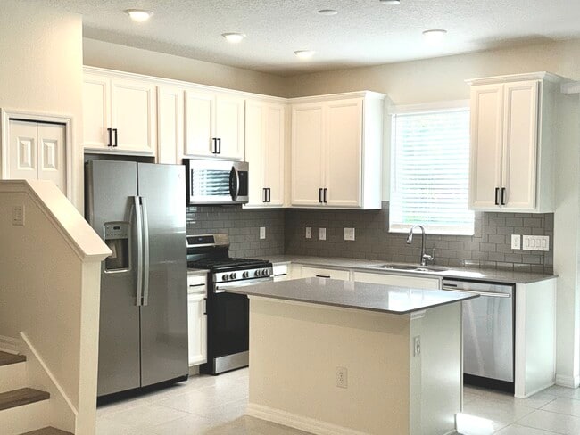 Building Photo - 5822 Spotted Harrier Way