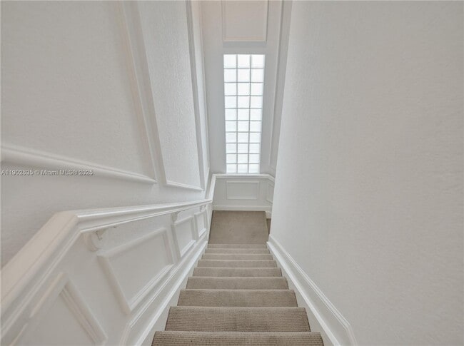 Building Photo - 16291 Bristol Pointe Dr