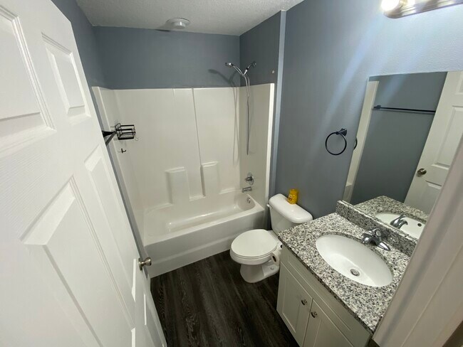 Building Photo - 20 Malauka Cir