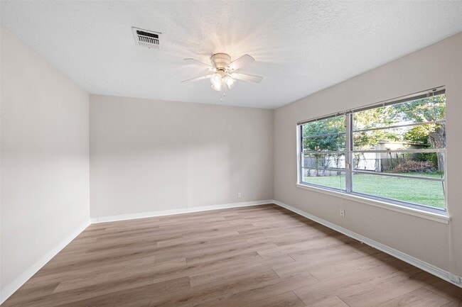 Building Photo - 2501 Dorrington St