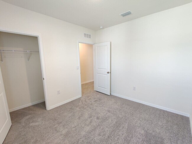 Building Photo - 33997 Jasper Stone Dr