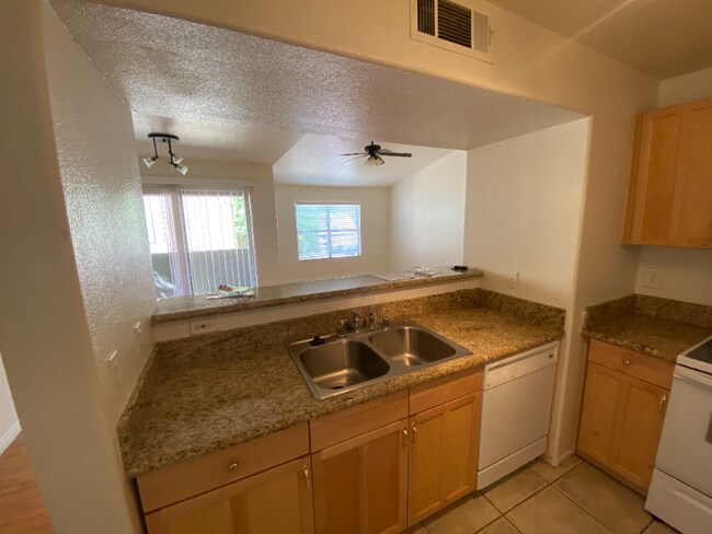 Building Photo - 2300 E Silverado Ranch Blvd