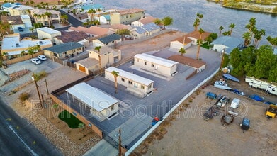 Building Photo - 437 Riverfront Dr