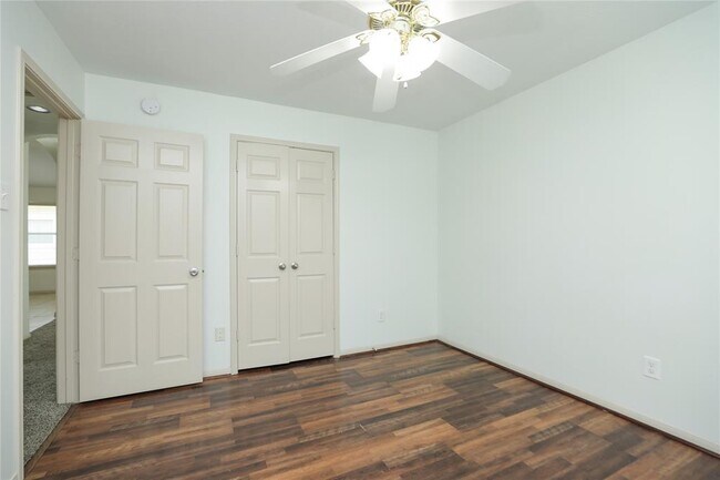 Building Photo - 6022 Sugar Field Ln
