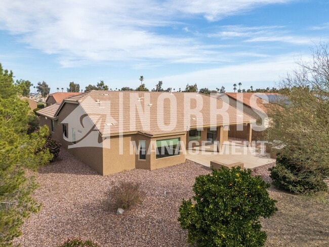 Building Photo - Gorgeous Well Cared For Home with a Casita in Robson Ranch