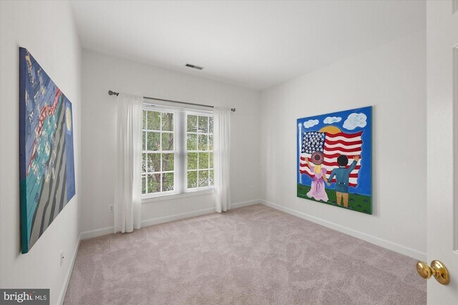 Building Photo - 5015 Waple Ln