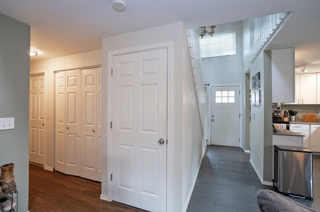 Building Photo - Spacious and Updated Rainier Meadows Home with Private Backyard