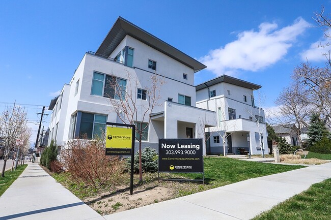 Primary Photo - Townhomes at Cherry Creek North