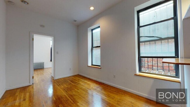 Primary Photo - 68 E 1st St