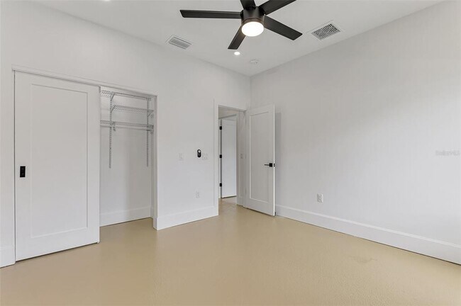 Building Photo - 2144 Webber St