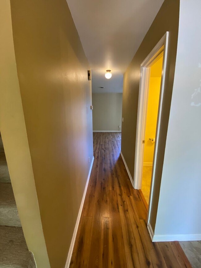 Building Photo - Charming 2 BR / 1.5 Townhome in Lancaster City Coming Soon