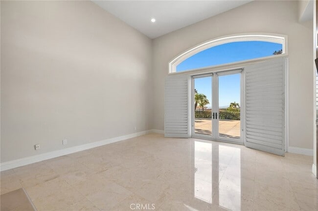 Building Photo - 1 Stone Pine Dr