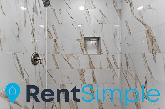 Building Photo - 5541 Sperryville Pike