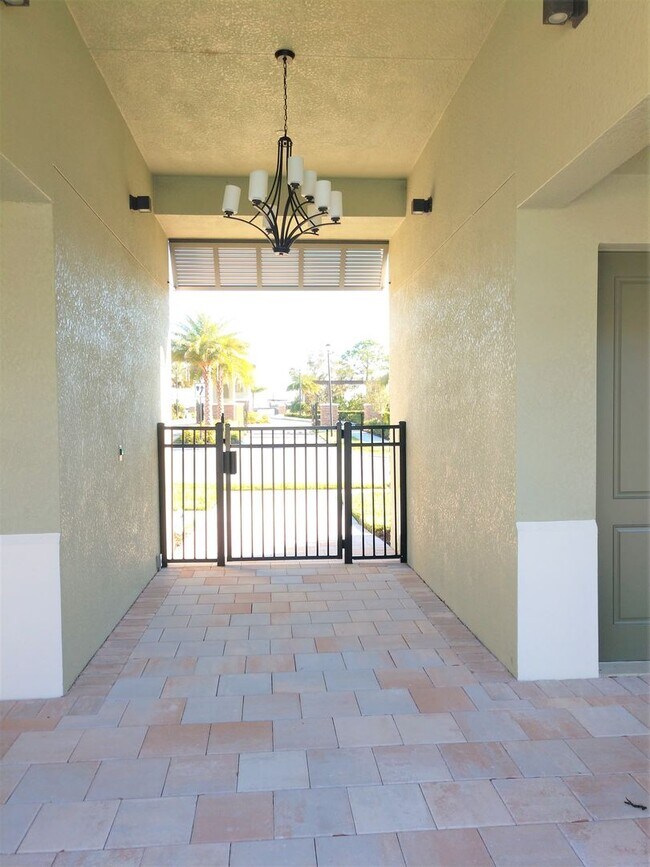 Building Photo - 20936 Fetterbush Pl