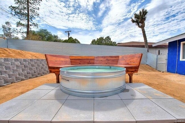 Building Photo - Fully Furnished Home in Joshua Tree