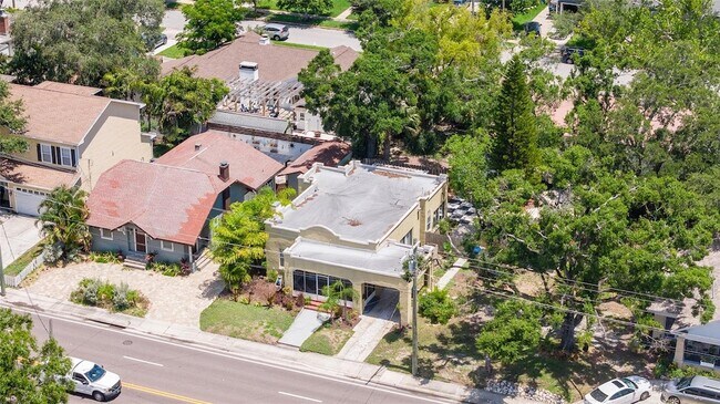 Building Photo - 3611 W Bay to Bay Blvd