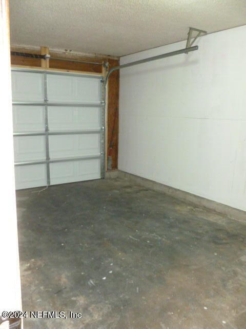 Building Photo - 2662 Malibu Cir