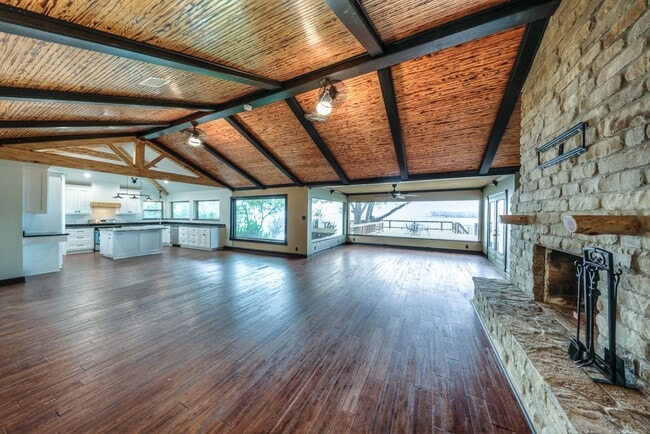 Building Photo - 10725 Joann St