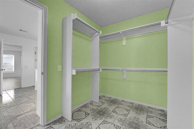 Building Photo - 1407 Autumncrest Dr