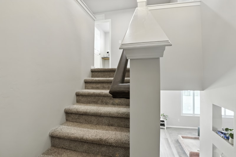 Building Photo - 1855 SW Besra Dr