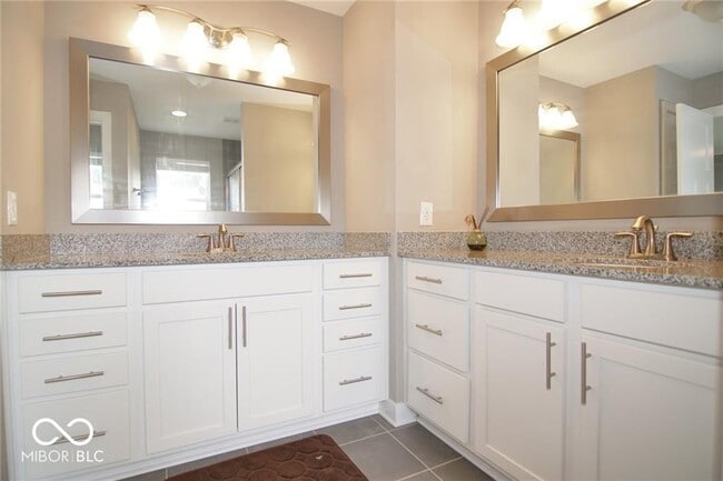 Building Photo - 14905 Dennison Dr