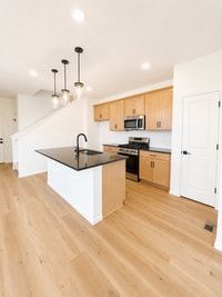Building Photo - Brand New 3 Bedroom, 3 Bathroom Home in Erie!
