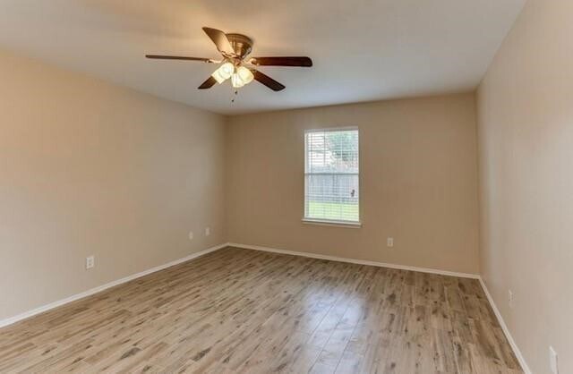 Building Photo - 9210 Rosewell Ct