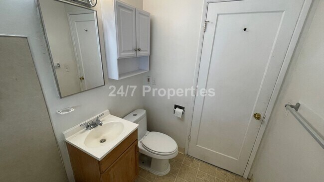 Building Photo - 2024-4530MF