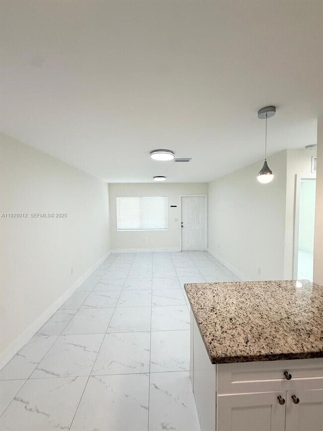 Building Photo - 335 NW 32nd St