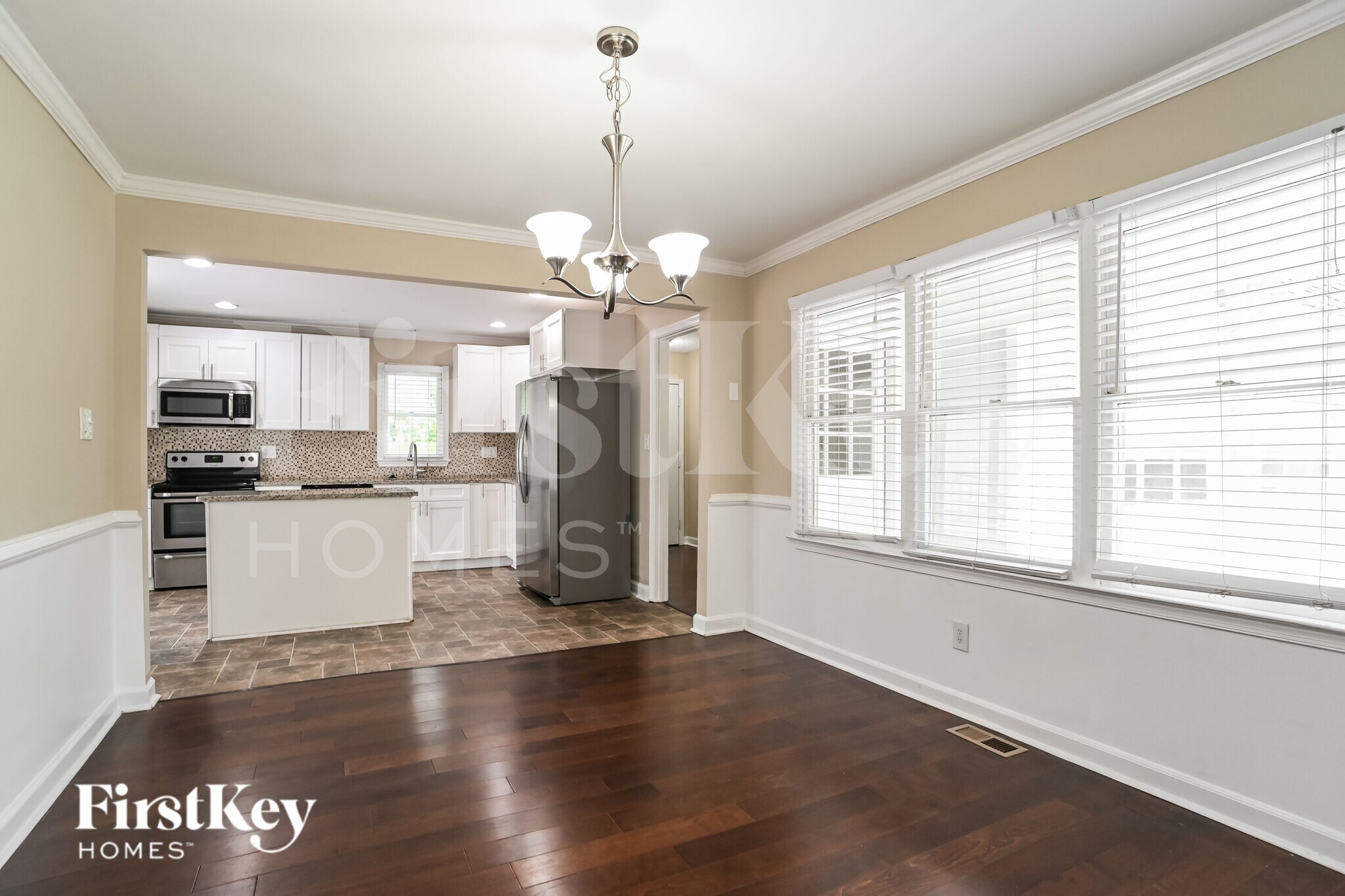 Building Photo - 3601 Chilham Pl