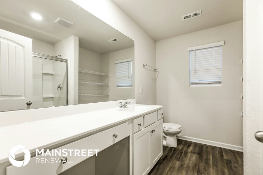 Building Photo - 10 Bounding Ln