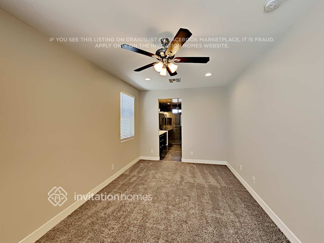 Building Photo - 16428 S 10th St