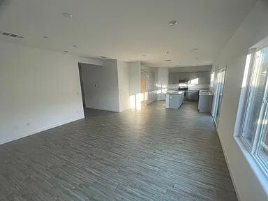 Building Photo - 9613 Greenwood Gln Ln