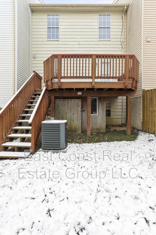 Building Photo - 5257 Earles Ct