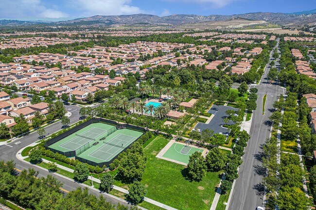 Building Photo - 59 Parkdale