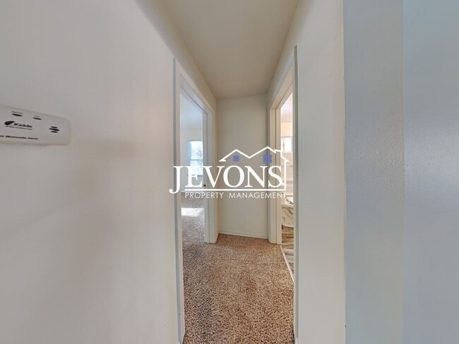 Building Photo - Coming soon! Pet-Friendly 3-Bedroom Home in Naches with Easy Access to Hwy 12