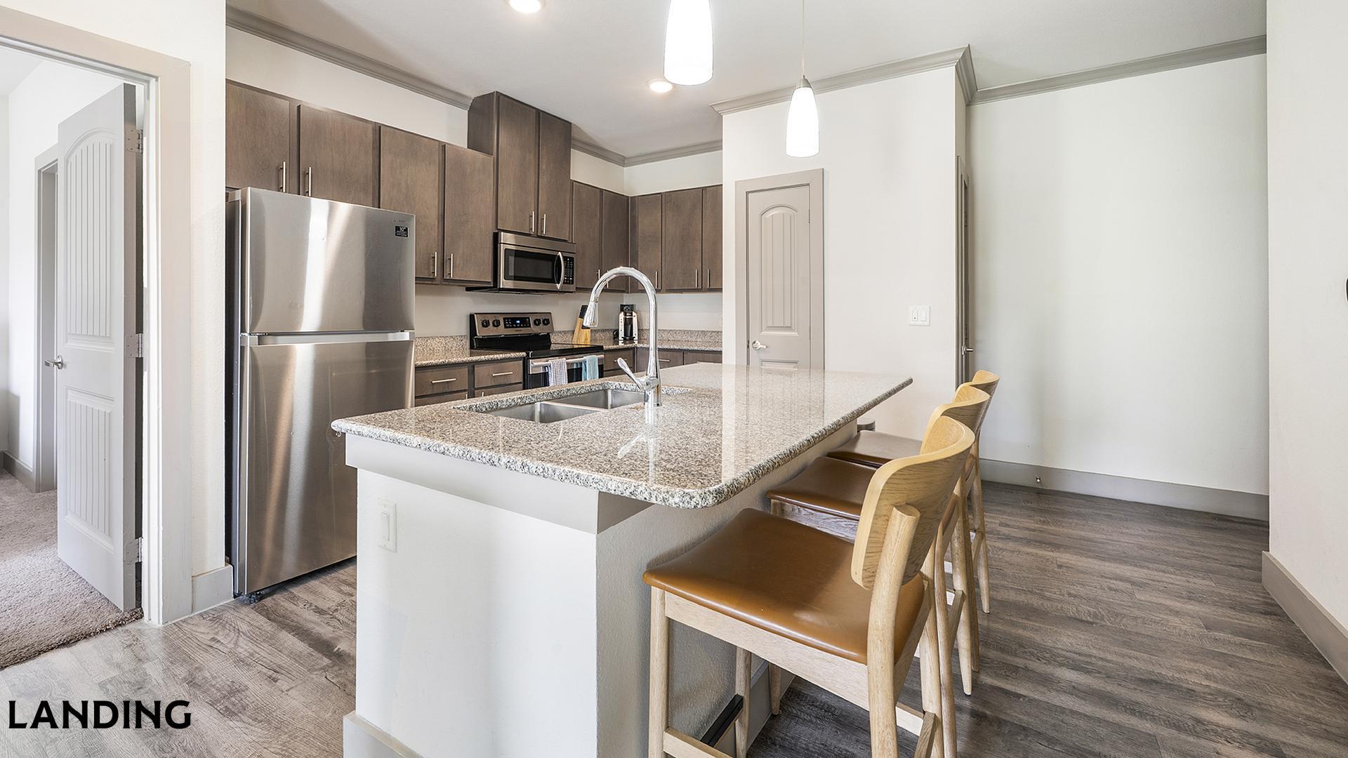 Building Photo - 12500 Shadowglen Trce
