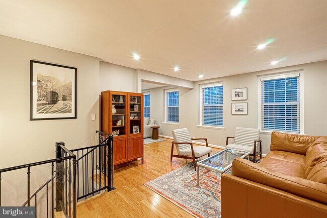 Building Photo - 3400 39th St NW