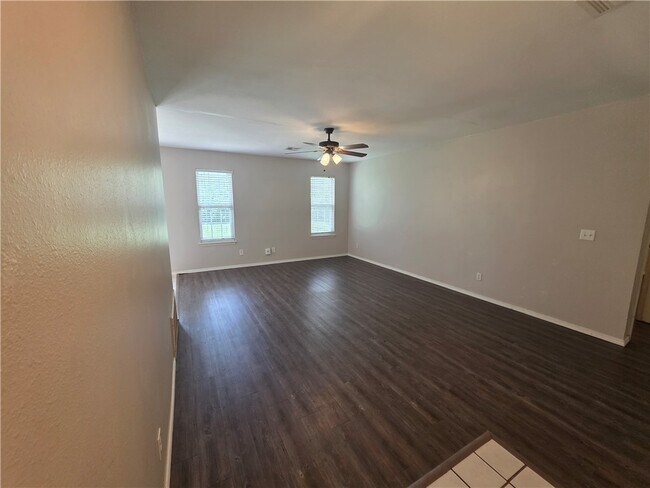 Building Photo - 38 Burnett Cir