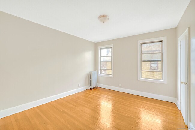 Building Photo - 35-39 Sumner St