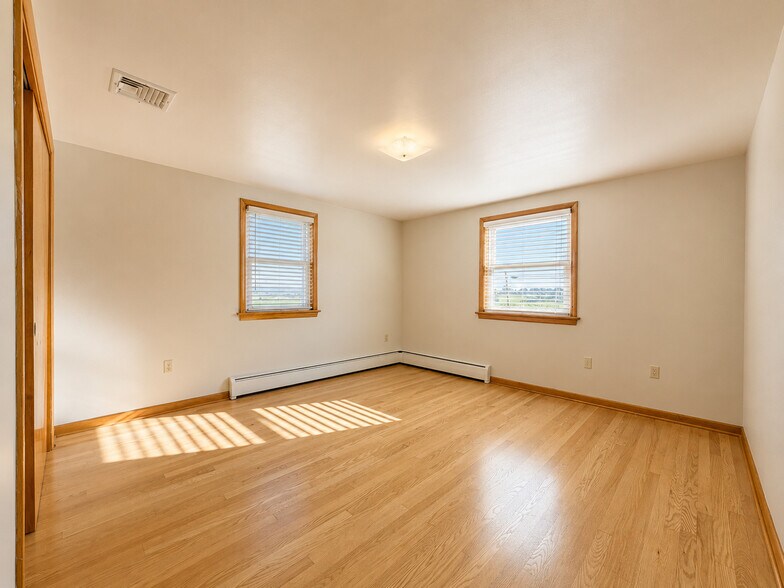 Building Photo - 16 Brethren Church Rd
